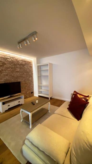 Exklusive 2-zimmer Am Osterdeich Mit Stil Appartement